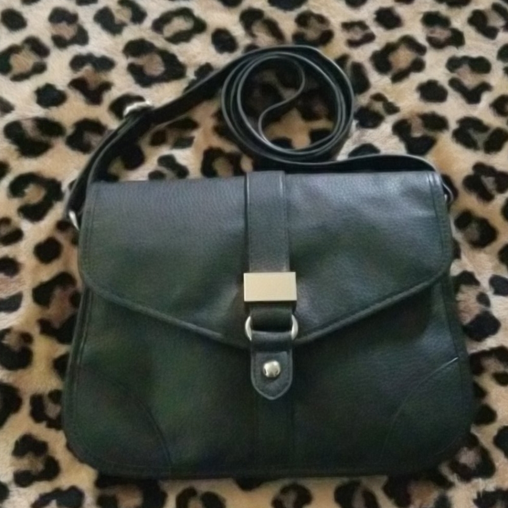 Cosmopolitan Crossbody Purse